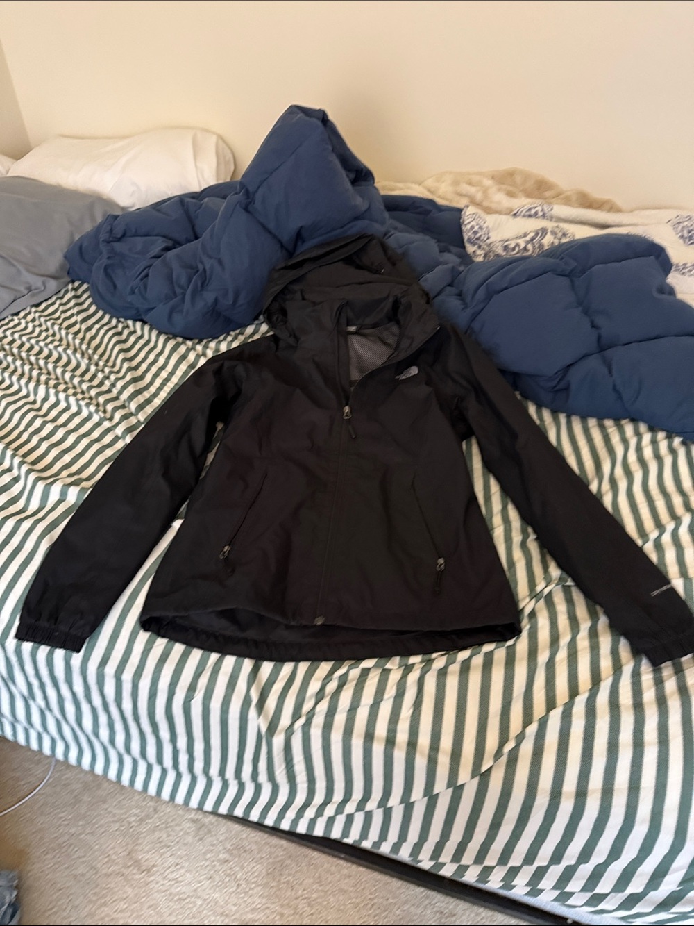 The North Face Women's Black Hooded Utility Jacket